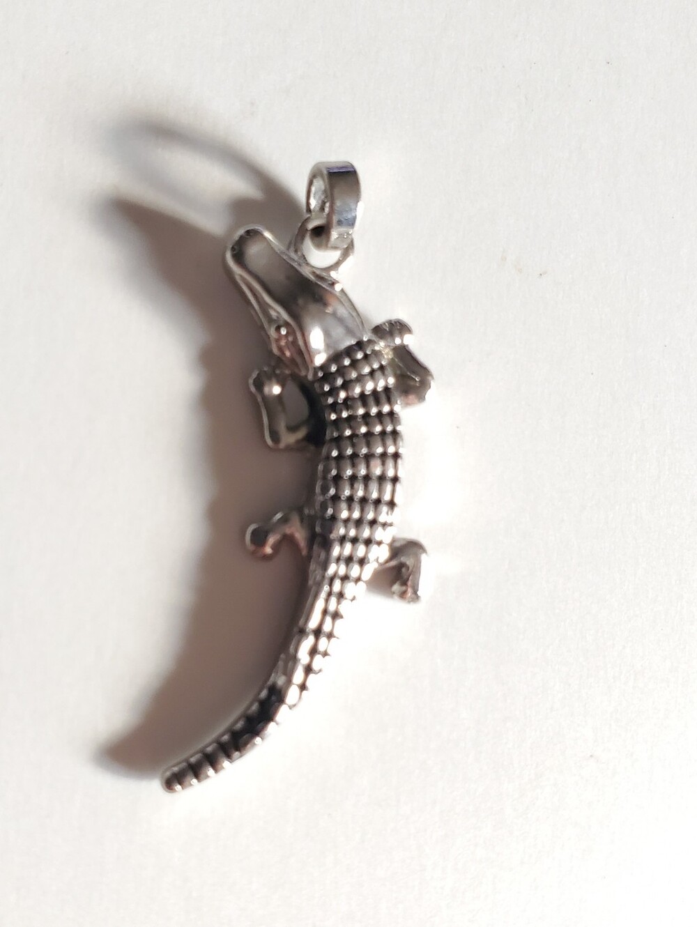 Silver Alligator Pendant